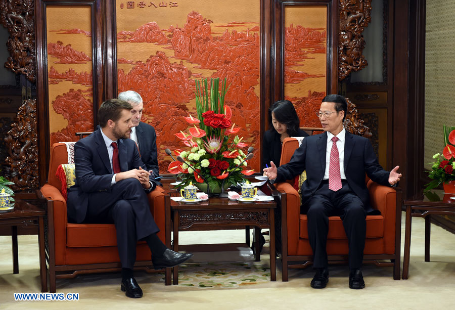 La Chine et les Etats-Unis s'engagent à renforcer leur coopération sur le changement climatique 