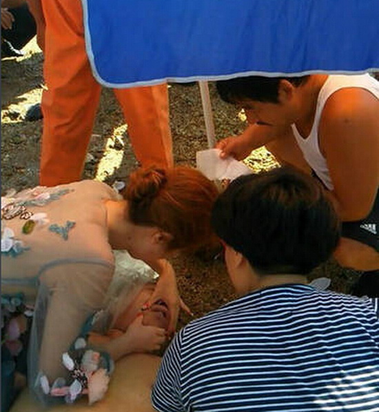 Décès à Dalian : le baiser d'une jeune mariée