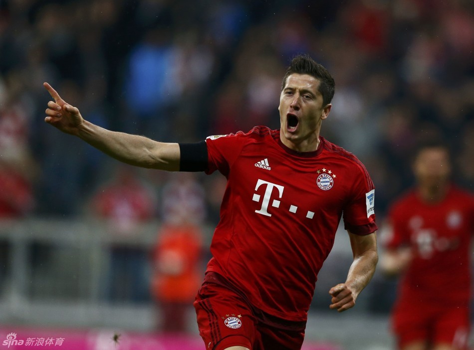Lewandowski, 5 buts en 9 minutes !
