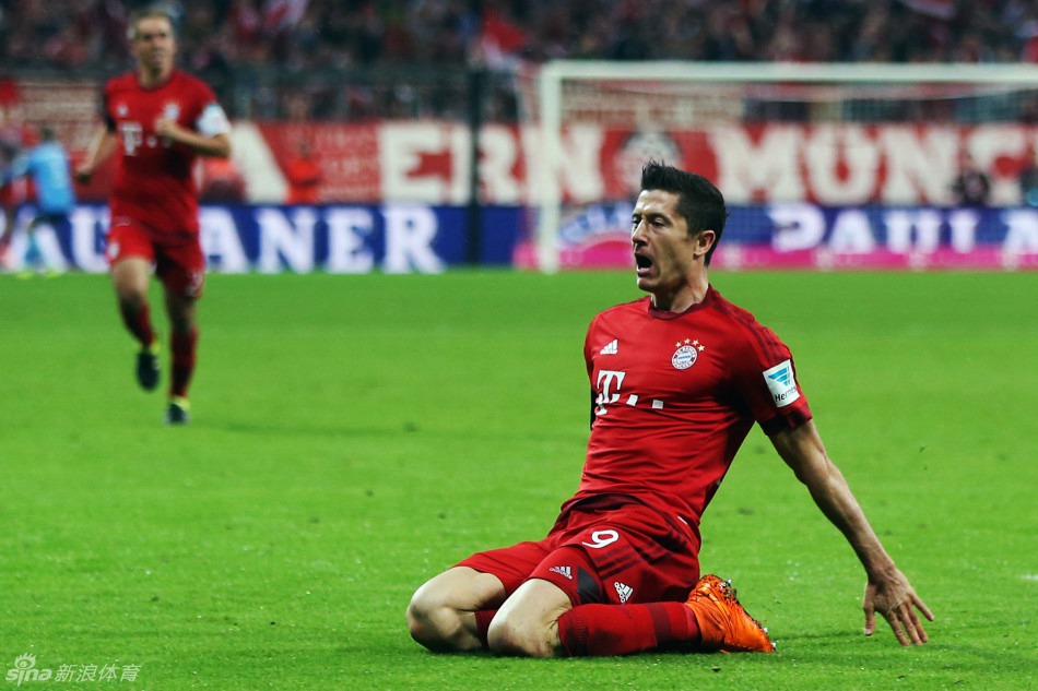 Lewandowski, 5 buts en 9 minutes !