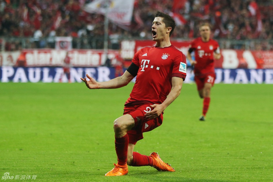 Lewandowski, 5 buts en 9 minutes !
