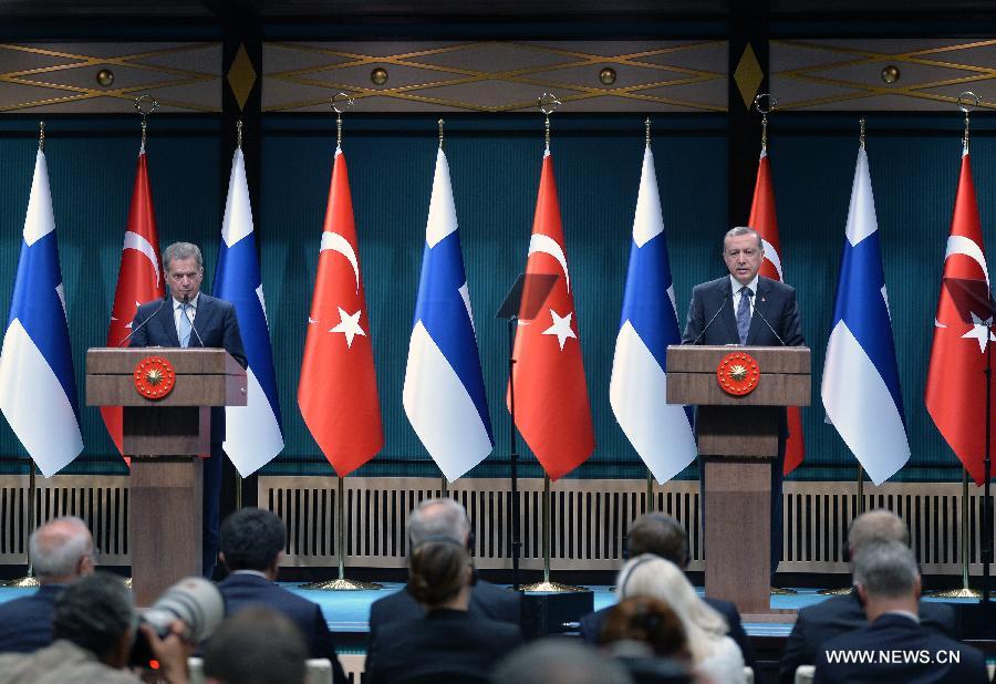 Attentats d'Ankara : Erdogan ordonne une enquête complète