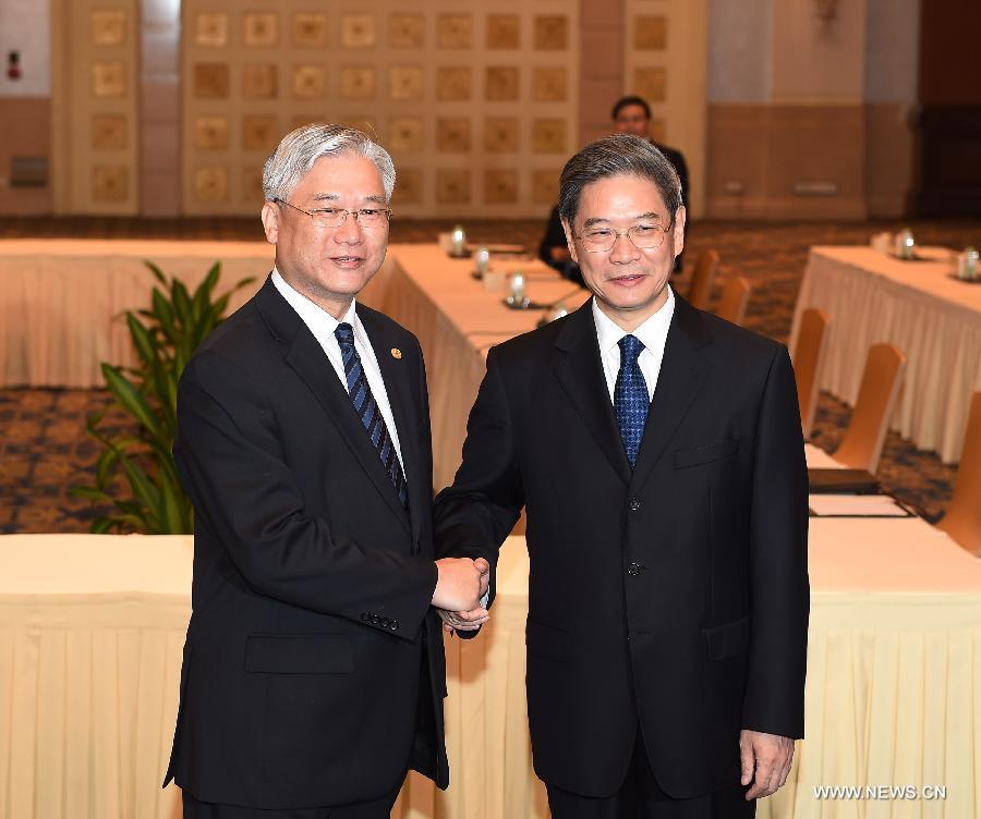 Chine : rencontre à Guangzhou des responsables des affaires trans-détroit, entre la partie continentale et l'?le de Taiwan