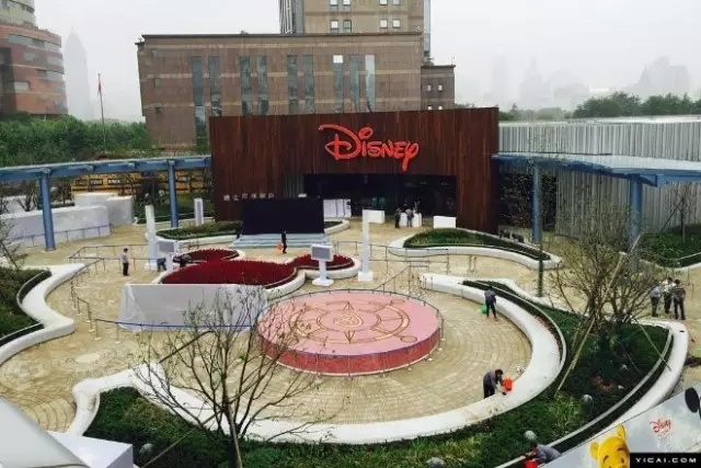 Le Disneyland de Shanghai, ouvrira au printemps 2016