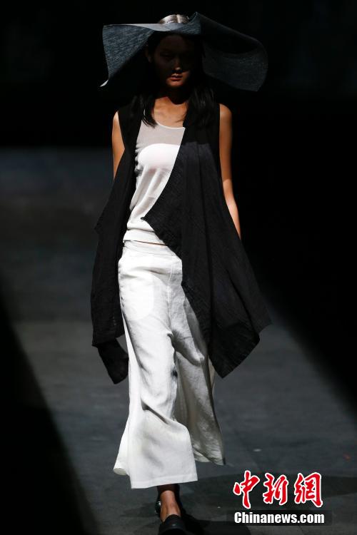 La mode à travers le silence de la nature