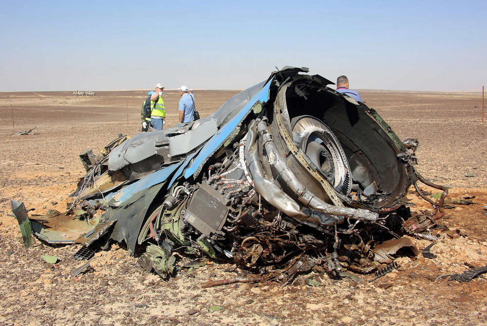 Moscou promet de mener une enquête exhaustive sur le crash d'un avion russe en Egypte