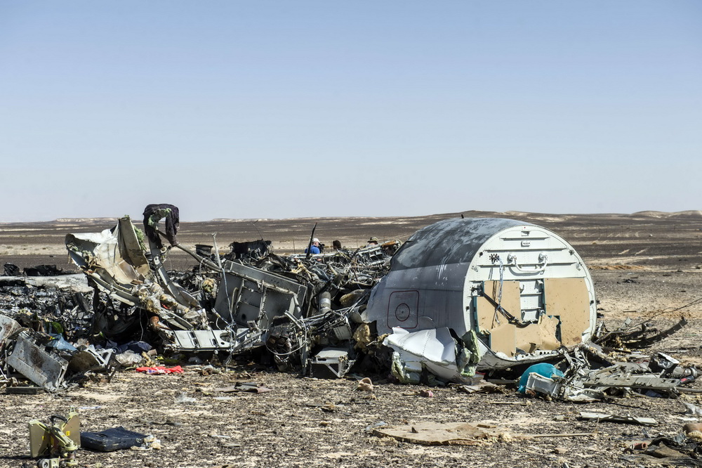 Moscou promet de mener une enquête exhaustive sur le crash d'un avion russe en Egypte