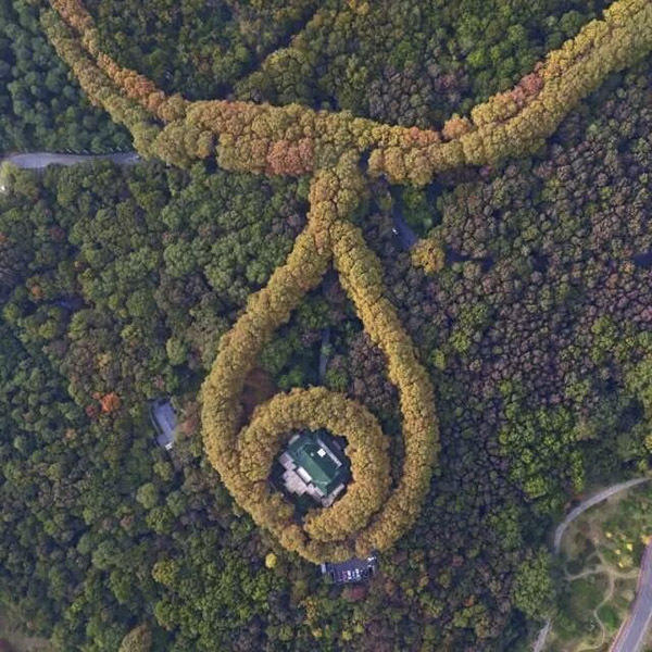 Le Palais Mai-Ling, ? le plus beau collier du monde ?