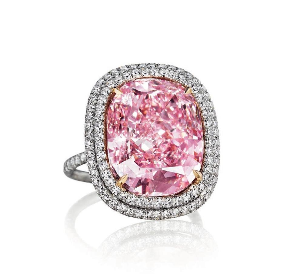 26,6 millions d'euros pour un diamant rose