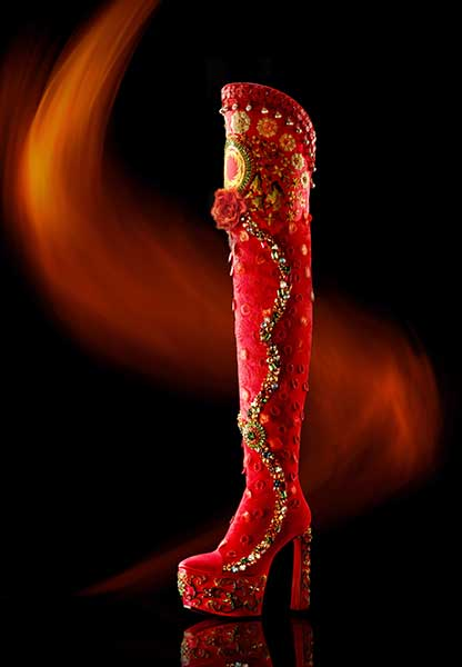 Une exposition de chaussures qui tire son inspiration de la Route de la Soie