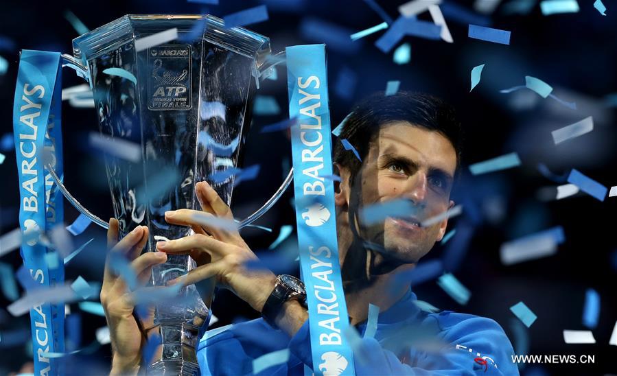 Tennis: Djokovic remporte son 4e Masters d'affilée en battant Federer
