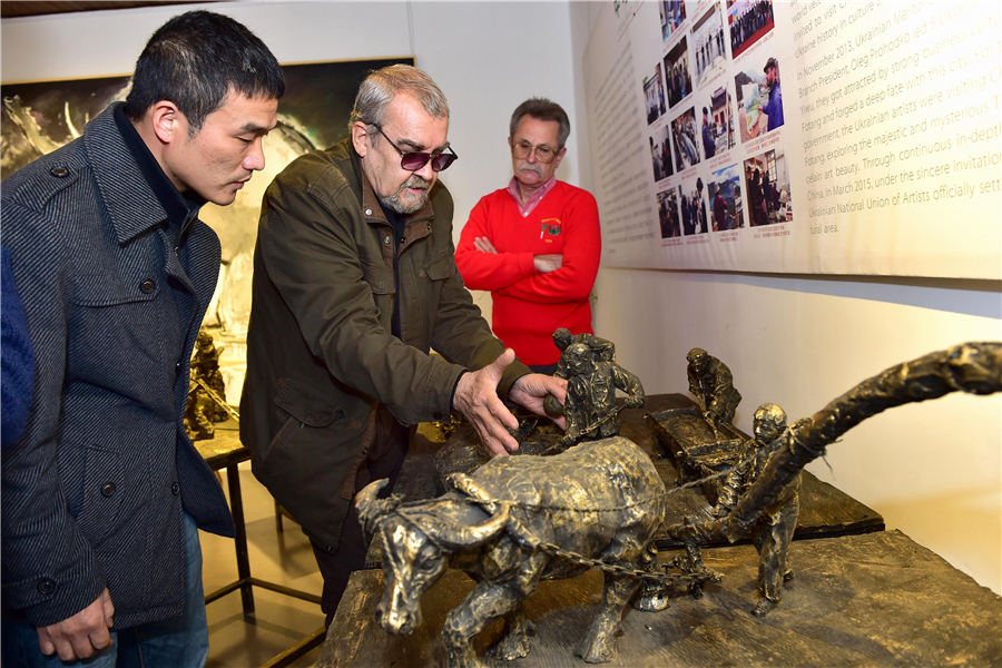 Des sculpteurs ukrainiens en Chine