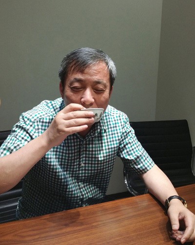 Le milliardaire chinois qui a acheté une toile de Modigliani va désormais pouvoir voyager gratuitement et à vie en avion