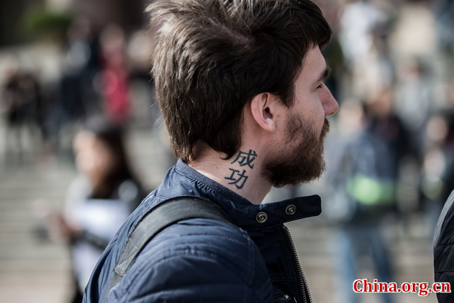 Des journalistes étrangers aux Deux Sessions