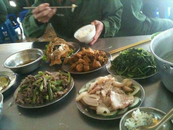 Asie : des cantines militaires insolites 