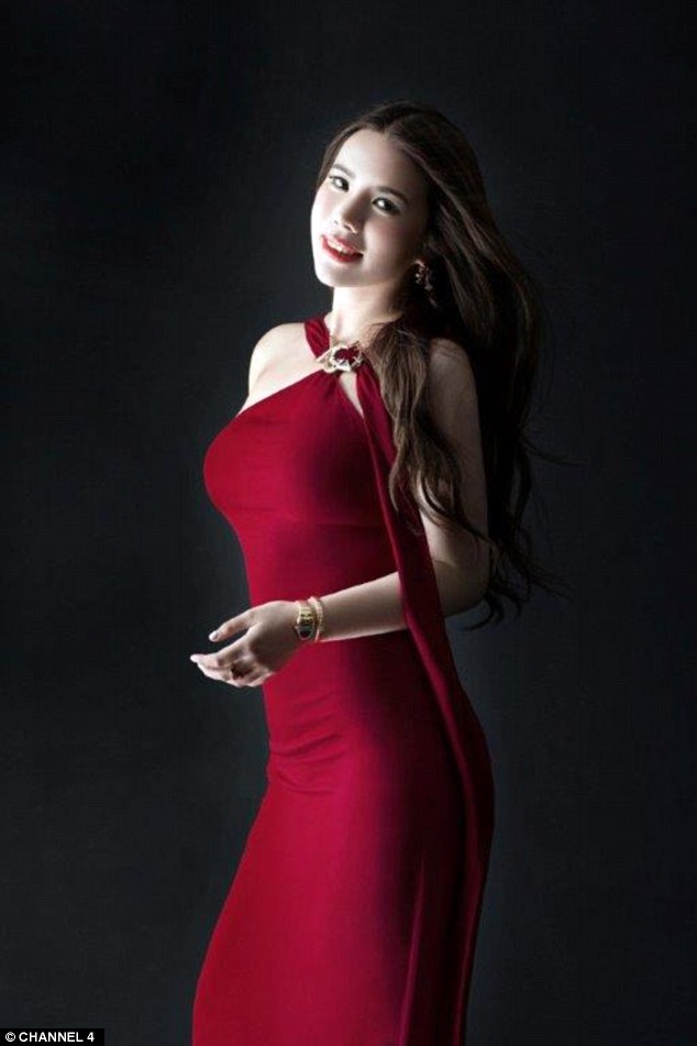 Une riche chinoise invitée au Bal Queen Charlotte