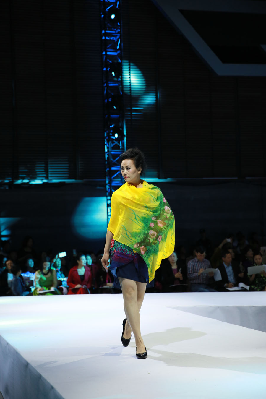 Défilé de mode : la classe des quinquagénaires shanghaiennes