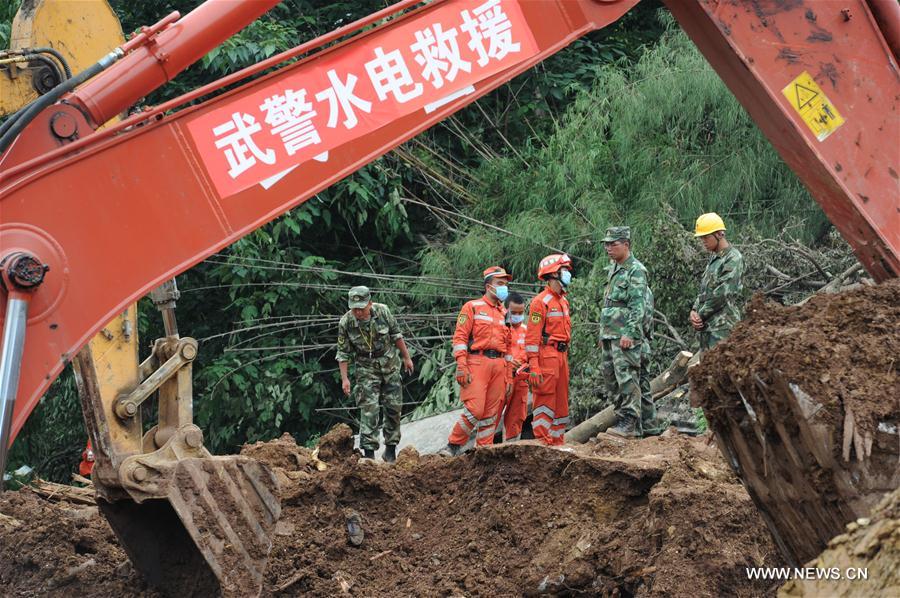23 morts et sept blessés dans un glissement de terrain au Guizhou