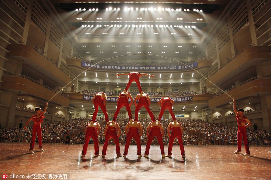 Jinan : des milliers d’étudiants pour le concours national de Master