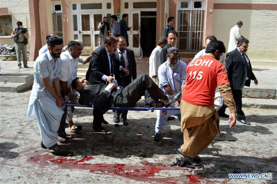 93 morts et 56 blessés dans un attentat à la bombe contre un h?pital du sud-ouest du Pakistan