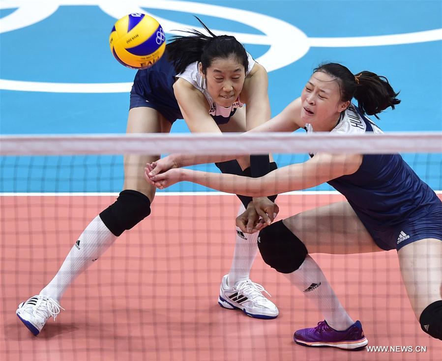 JO 2016 : quarts de finale de volley-ball Chine/Brésil (dames)