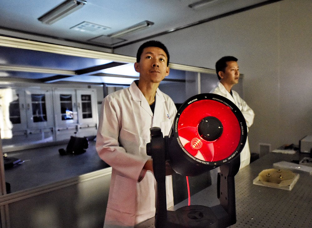 Le satellite quantique et ses téléscopes au sol