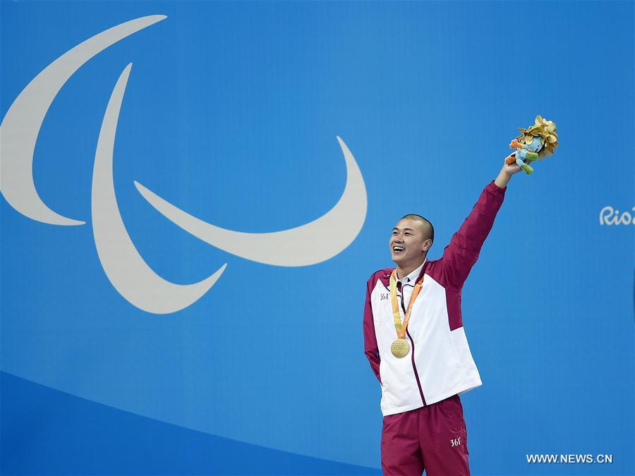 Jeux paralympiques de Rio : le Chinois Pan Shiyun champion du 50m papillon S7