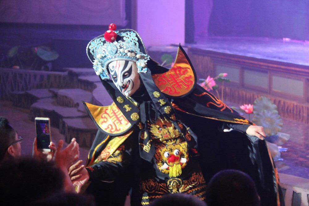 Sichuan : la richesse culturelle de Emeishan