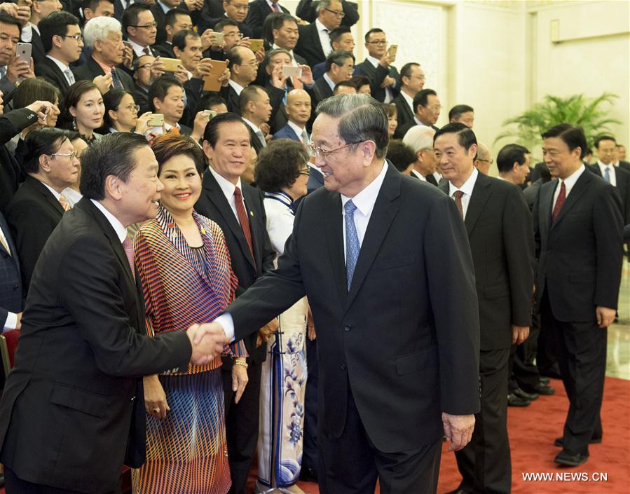 Les Chinois à l'étranger peuvent aider la Chine à réaliser les objectifs des 