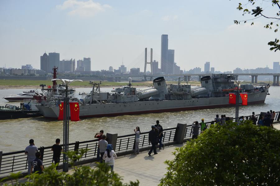 Chine : un ancien destroyer lance-missiles devient un parc à thème 
