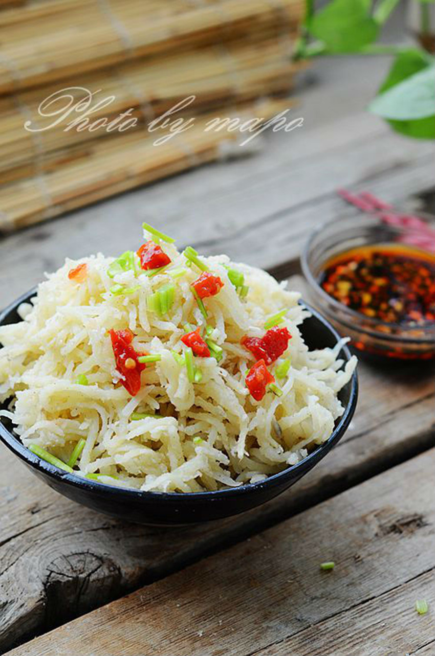 Les spécialités du Nord du Shaanxi – L'émincé de pommes de terre frites Yangyu Caca