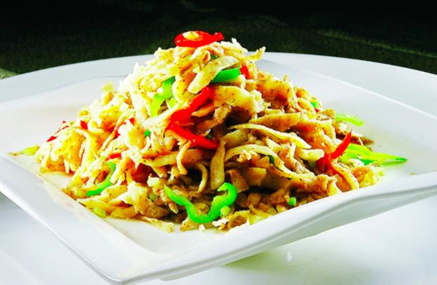 Les spécialités du Nord du Shaanxi – L'émincé de pommes de terre frites Yangyu Caca