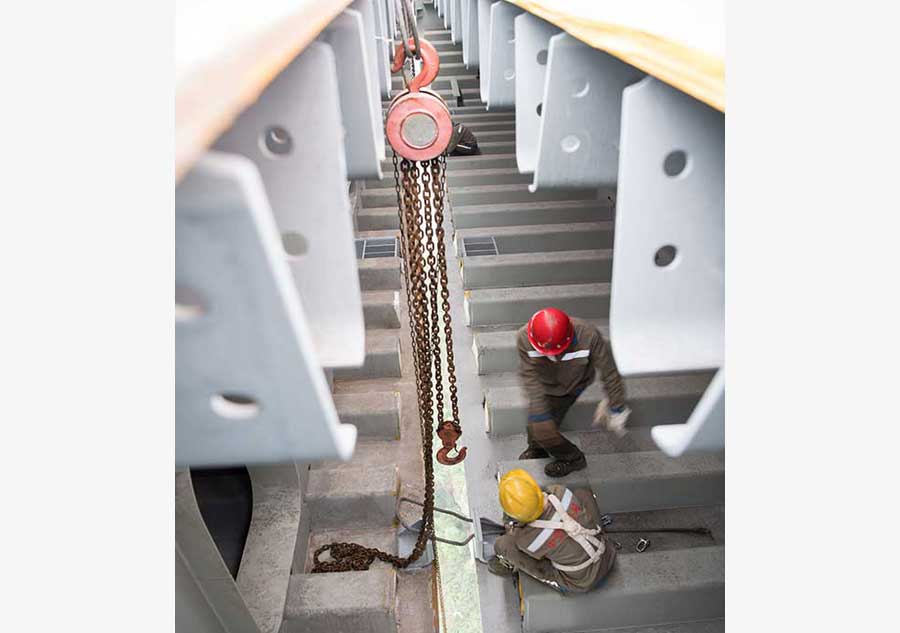 Le plus long pont suspendu de la zone des Trois Gorges franchit une nouvelle étape