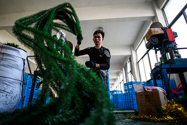 Avec l'augmentation des co?ts, les joies de No?l sont plus chères cette année