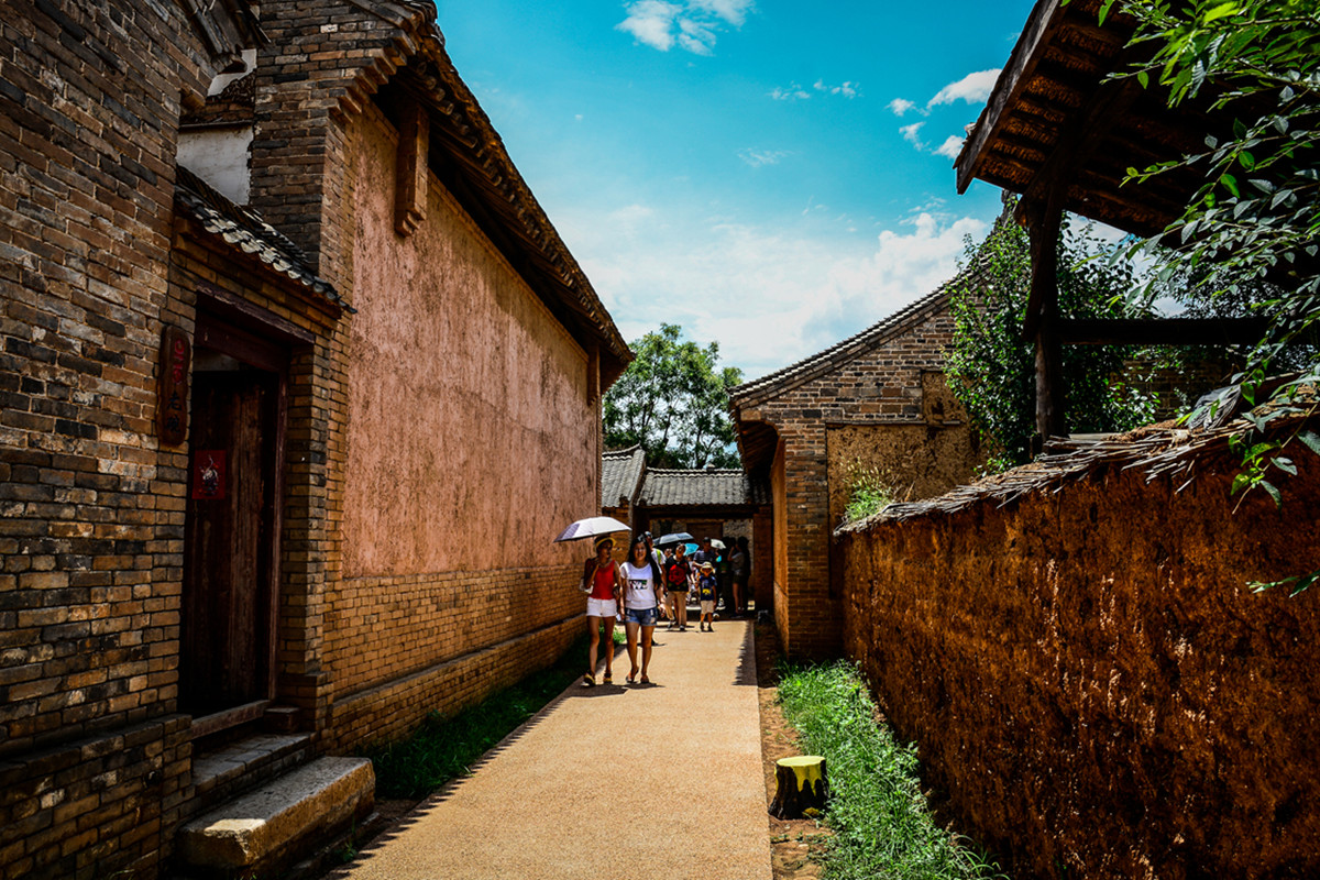 Le village de Bailucun, site majeur de la cité du cinéma du Pays du Cerf Blanc
