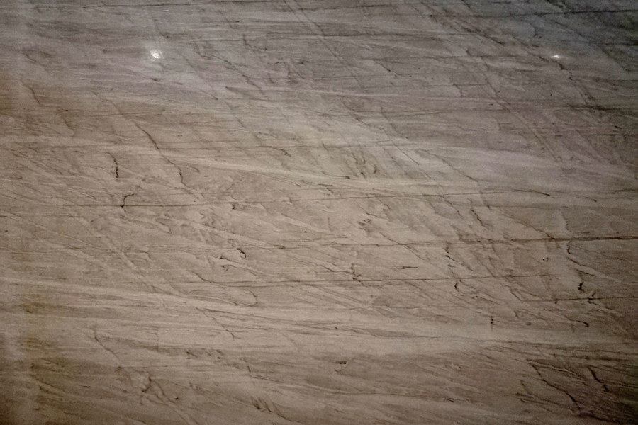 Un lourd smog continue d'étouffer les villes chinoises