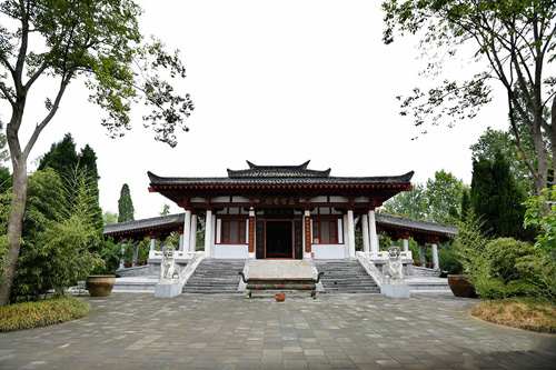 Le Mémorial de Zhang Qian
