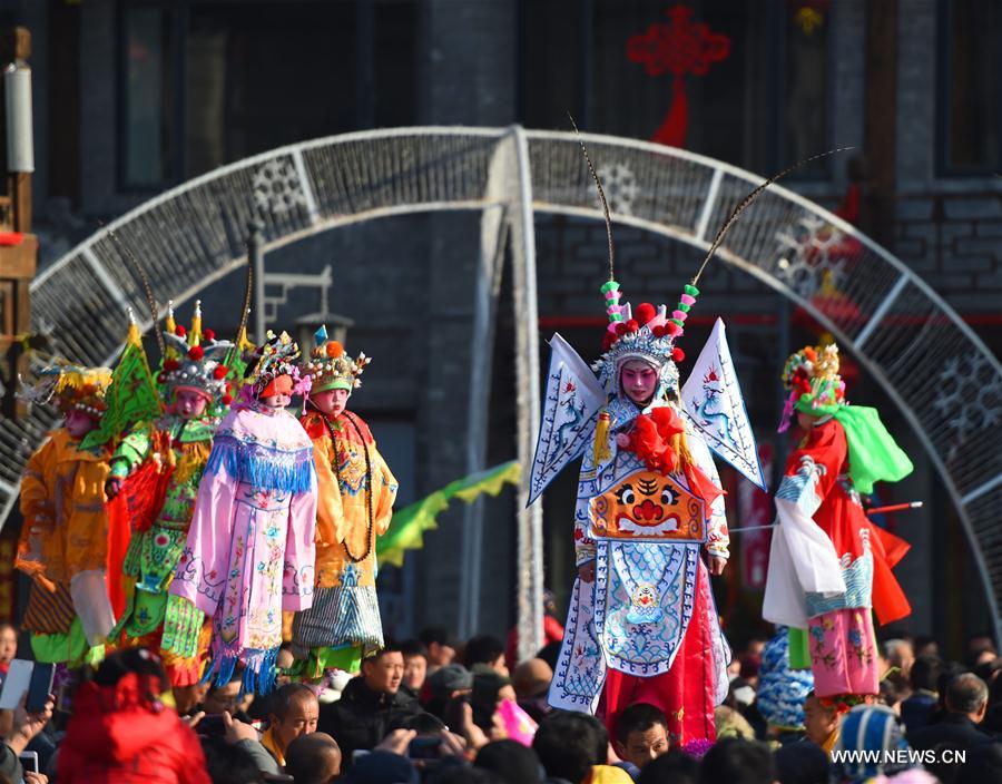Chine : foire du temple en Mongolie intérieure