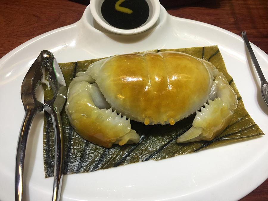 Présentation d'un éblouissant festin impérial Mandchou et Han en émeraudes à Kunming