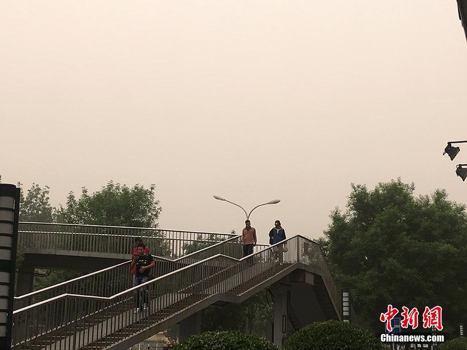 Une tempête de sable annoncée à Beijing