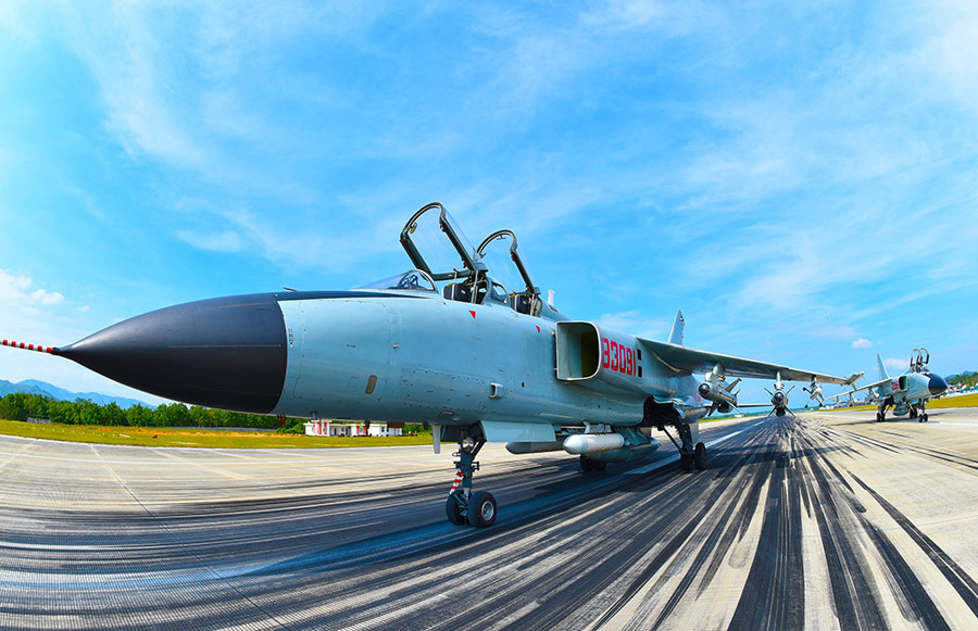 Opération ‘Hawks of Thunder’ pour l’armée chinoise