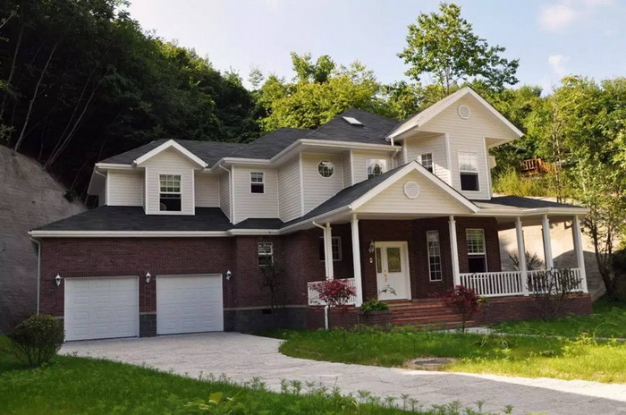 La paisible et pittoresque zone humide alpine des monts Qinling