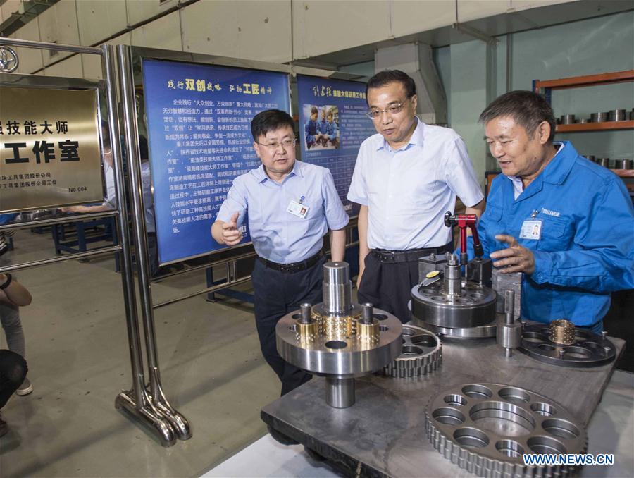 Le PM chinois appelle à davantage d'efforts pour promouvoir l'amélioration économique dans l'ouest de la Chine