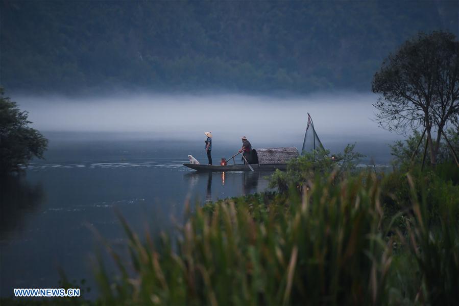 Un voyage féerique sur la rivière de Xin'an