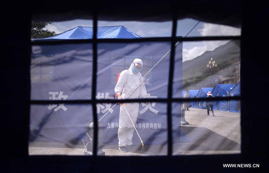 Le bilan du séisme à Jiuzhaigou s'alourdit à 24 morts