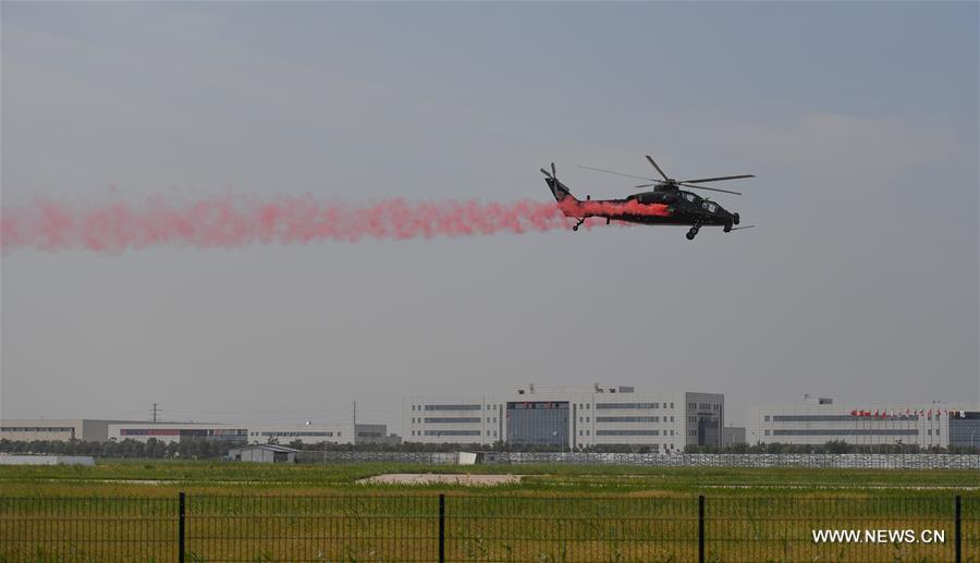 Tianjin : ouverture de la 4ème Expo internationale d'Hélicoptères