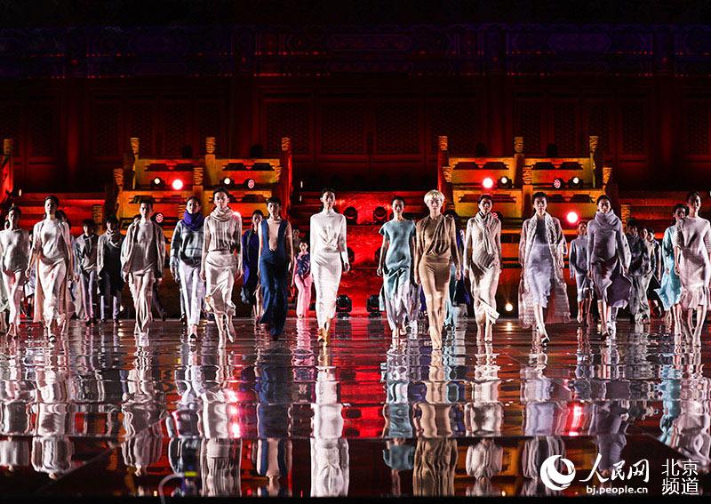 Lancement de la Semaine de la mode de Beijing 2017