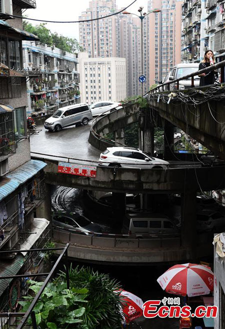 Un parking en colima?on à Chongqing