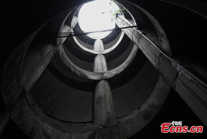 Un parking en colima?on à Chongqing