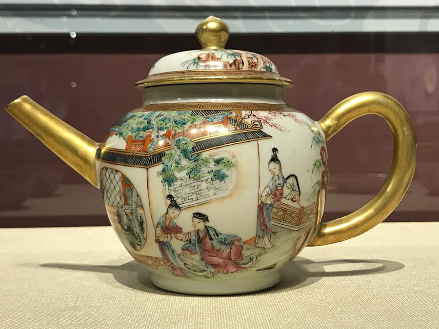 Exposition de porcelaine exportée à Beijing